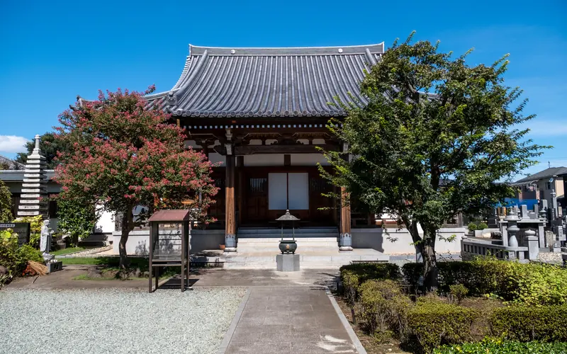 蓮光寺 聖天堂の本堂(正面・1)