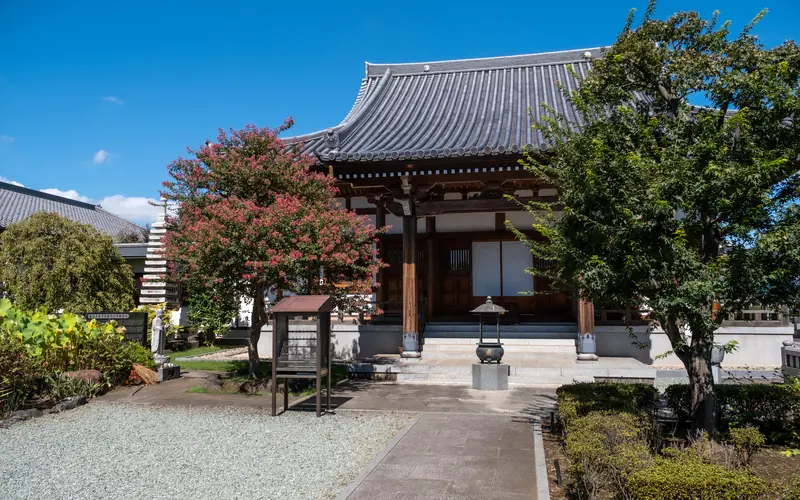 蓮光寺 聖天堂の本堂(正面・2)