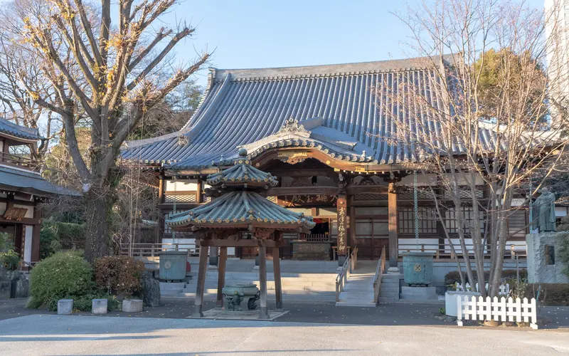 成願寺 長者閣の本堂(正面)