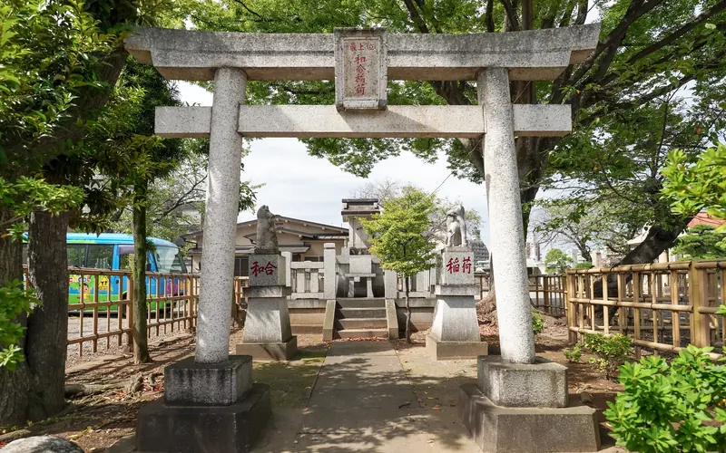 浄心寺の境内の鳥居(別カット)
