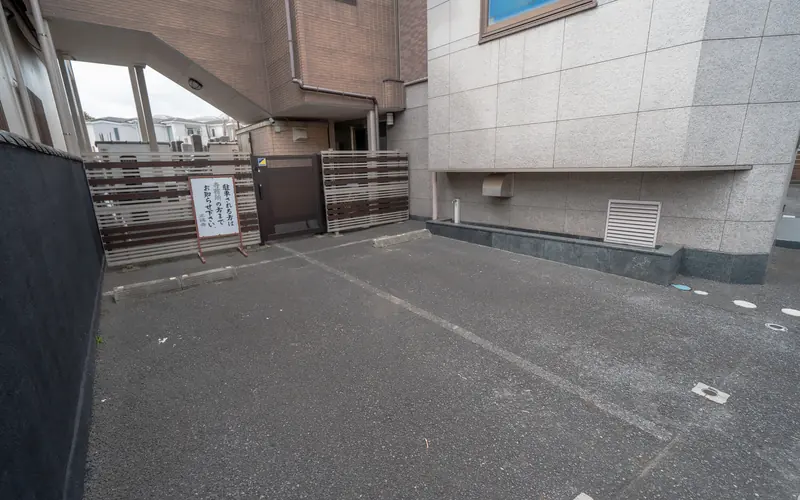 正徳寺会館の駐車スペース