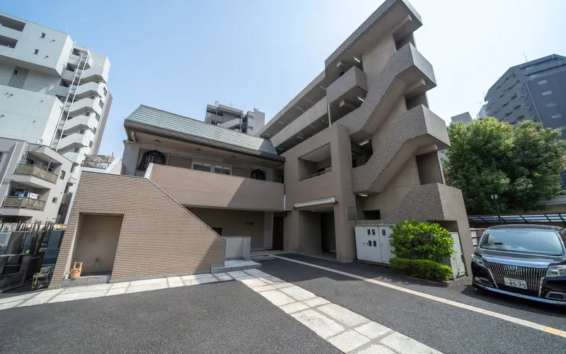 宗光寺三千会館の建物の外観(斜め)