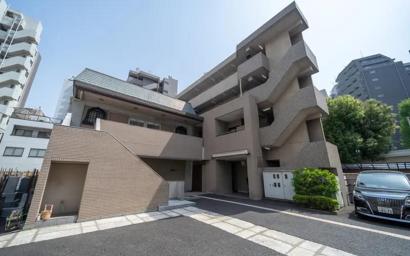 宗光寺三千会館の建物の外観(斜め)