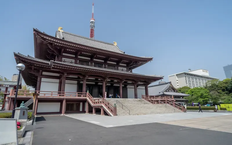 増上寺の大殿の外観（左前方）