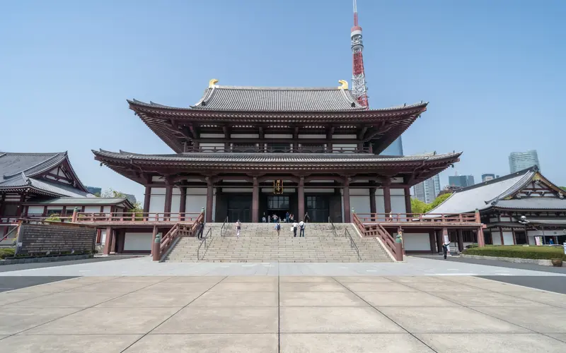 増上寺の大殿の外観（広場から）