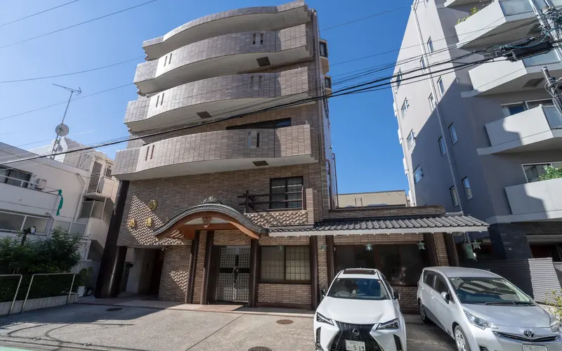 應慶寺の建物の外観