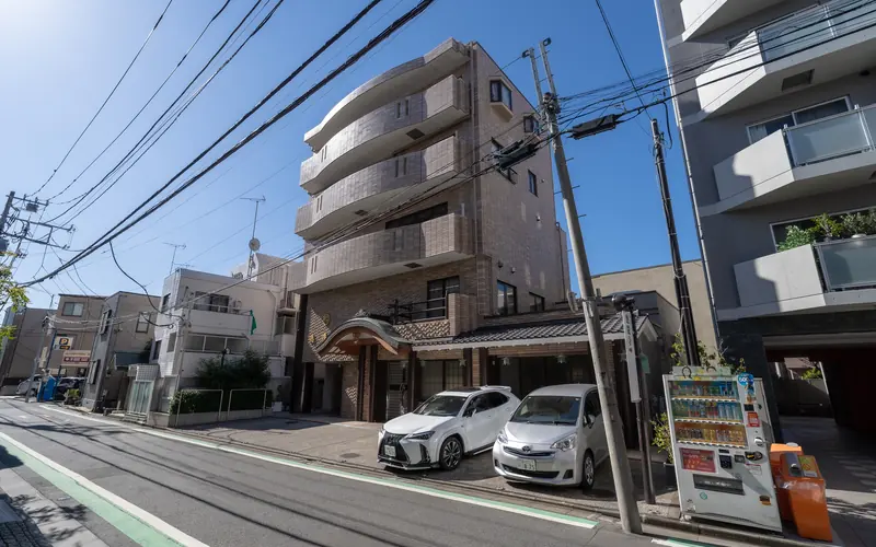 應慶寺の建物の外観(斜め)