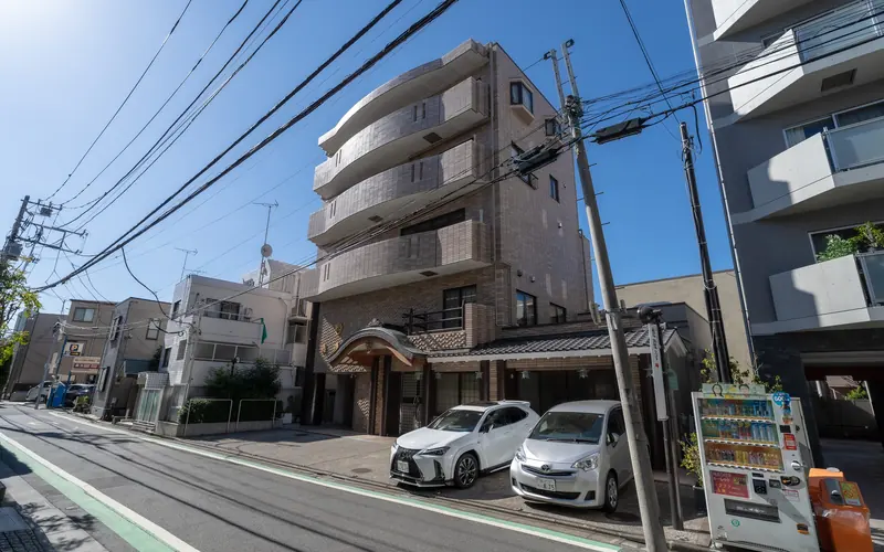 應慶寺の自動販売機(道路沿い)