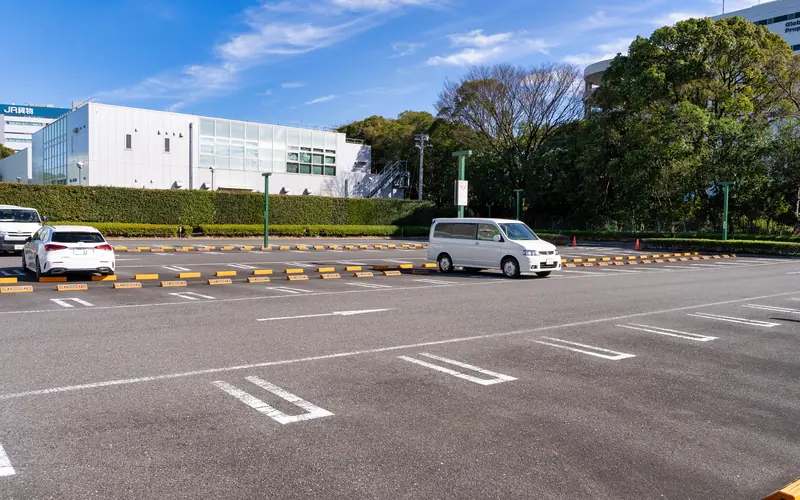 臨海斎場の駐車場