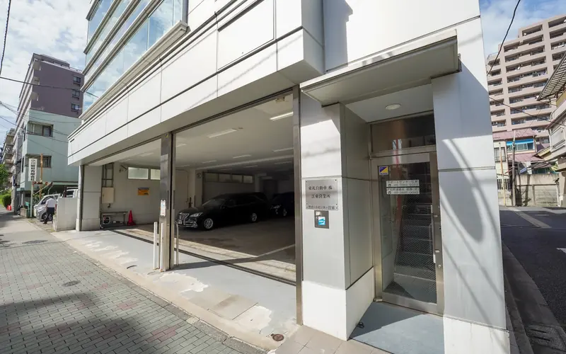 サポートセンター江東の入口（正面寄り）