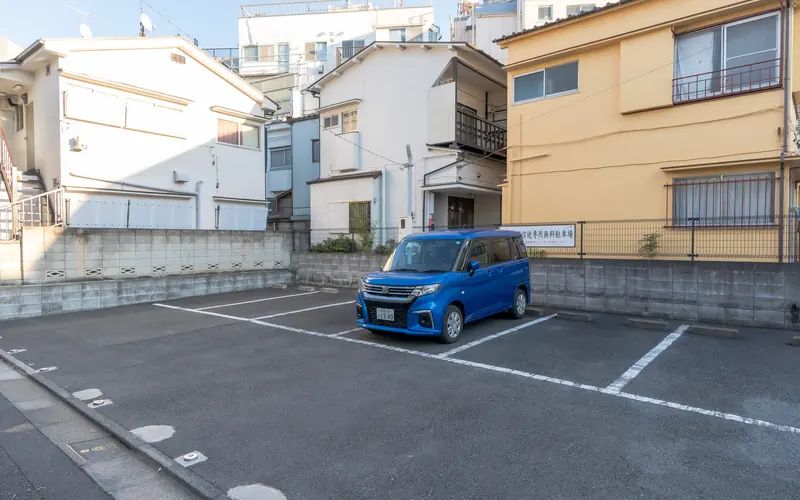 正蔵院会館の駐車場